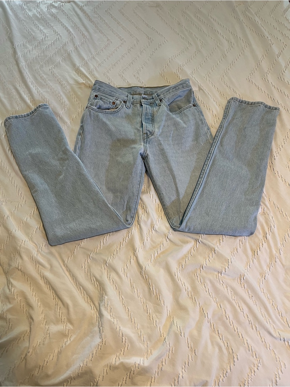 Levi's 501 Light Wash Women's Straight Leg Jeans - Picture 2 of 11